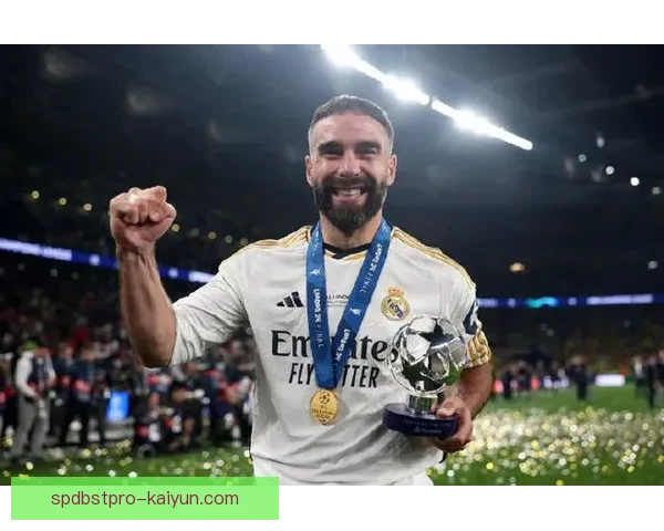 卡瓦哈尔重返巅峰，助力皇马在联赛中表现亮眼，持续向冠军发起冲击。