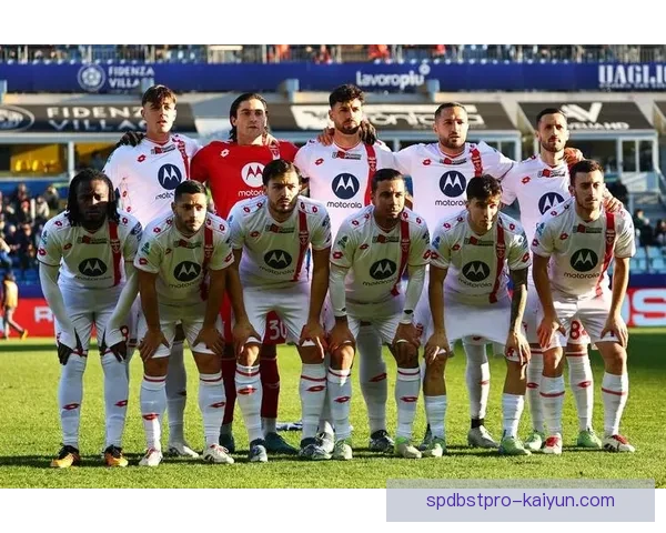 南美足球竞技环境持续提升，各国球队竞争力增强，吸引众多关注目光。