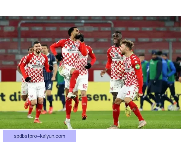 德甲赛事数据分析显示进球多，球队表现稳健引人关注。